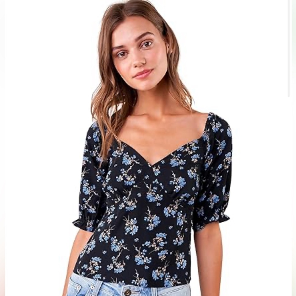 Sugar Lips floral top